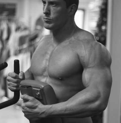 Sean M, bodybuilder
